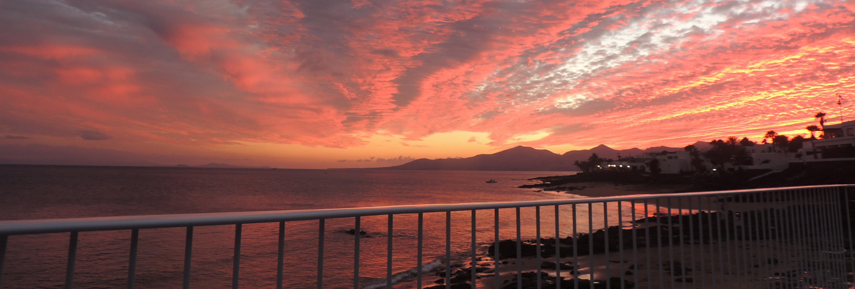 Villa de Lujo en la Arena de la Playa de Lanzarote